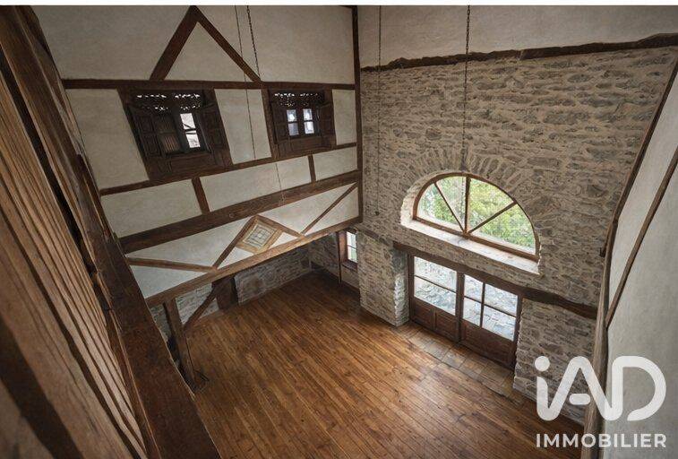 Maison 5 pièces 221 m² · à Lacaze · 221 m² · 260 000 €