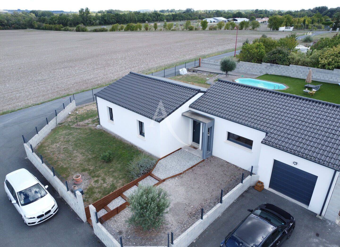 Maison 4 pièces 120 m² · à Saint-Léger · 120 m² · 283 500 €