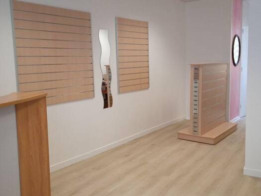 Local commercial à vendre 40 000 € 28 m² de surface de vente Lamure-sur-Azergues 69870