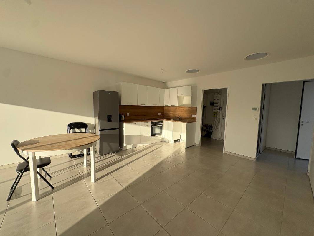 Maison 4 pièces 90 m² · à Aigrefeuille-d'Aunis · 89,7 m² · 1 150 €/mois