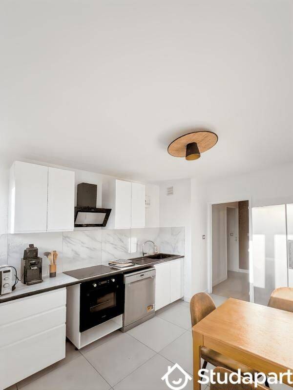 1 pièce 12 m² · à Toulouse · 12 m² · 550 €
