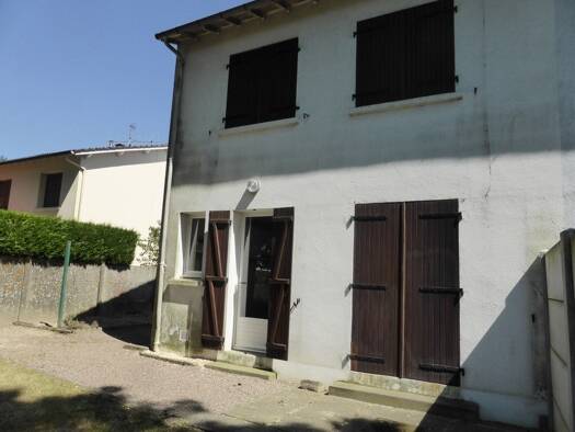 Maison à louer 513 € 4 pièces 3 chambres 75,3 m² dès le 15/05/2026 Bressuire 79300