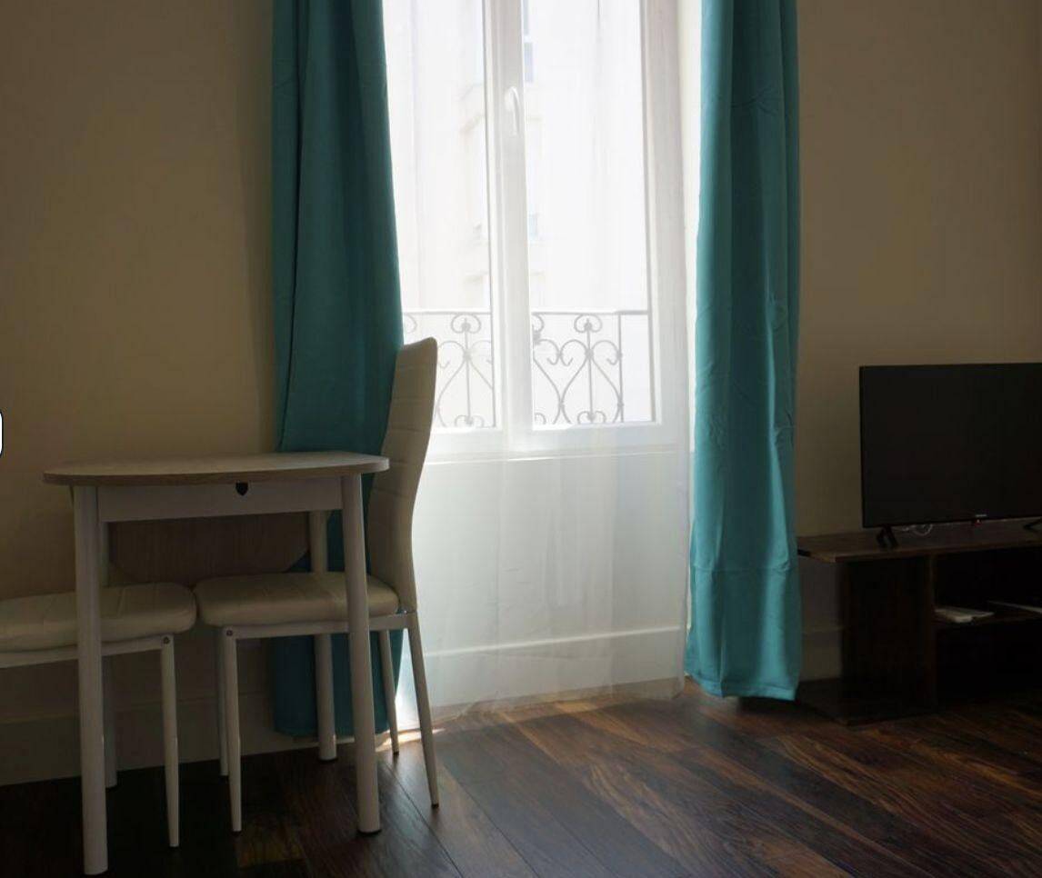 Appartement 1 pièce 25 m² · à Lyon 8ème Arrondissement · 25 m² · 715 €/mois