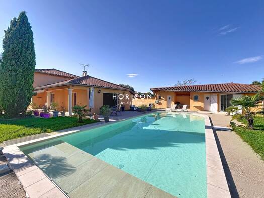 Maison à vendre 598 000 € 7 pièces 5 chambres 230 m² 1 511 m² de terrain Saint-Georges-de-Reneins 69830