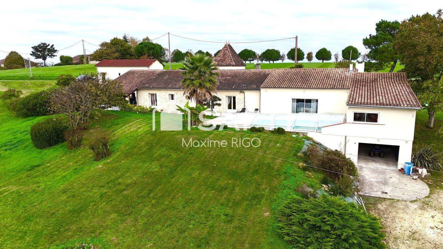 Maison 4 pièces 285 m² · à Mauvezin-sur-Gupie · 285 m² · 490 000 €
