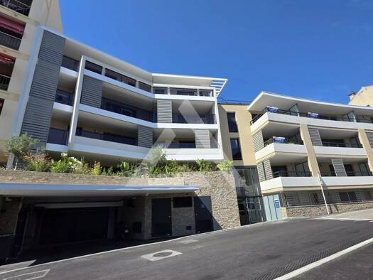 Parking à vendre 160 000 € 27,9 m² Cap-d'Ail 06320