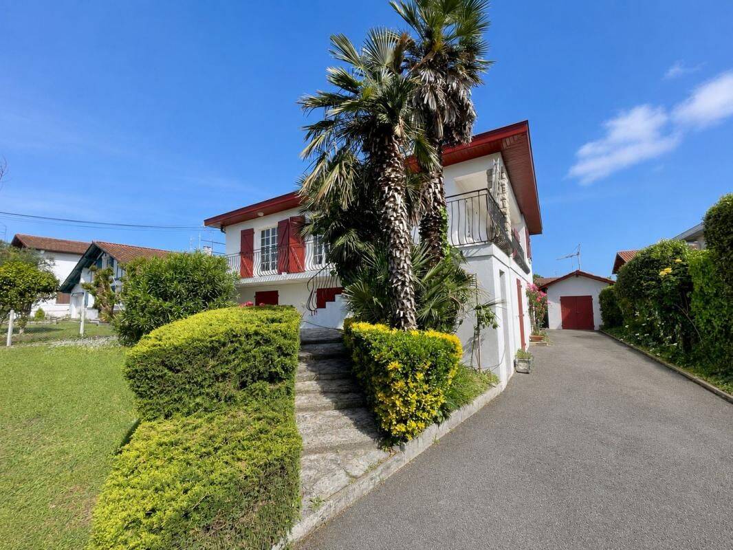 Maison 9 pièces 223 m² · à Anglet · 223 m² · 850 000 €