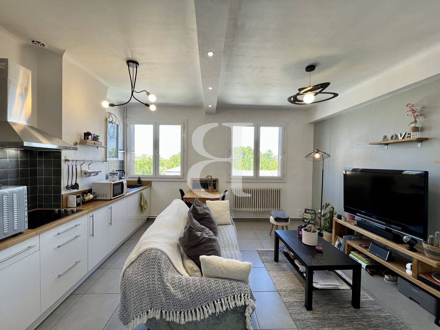 Appartement 2 pièces 50 m² · à Saint-Rémy-de-Provence · 50 m² · 213 000 €