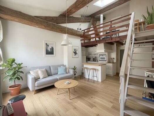 Duplex à vendre 190 000 € 2 pièces 1 chambre 42 m² Étage 4/4 Pentes de la croix-rousse Lyon 1er arrondissement 69001