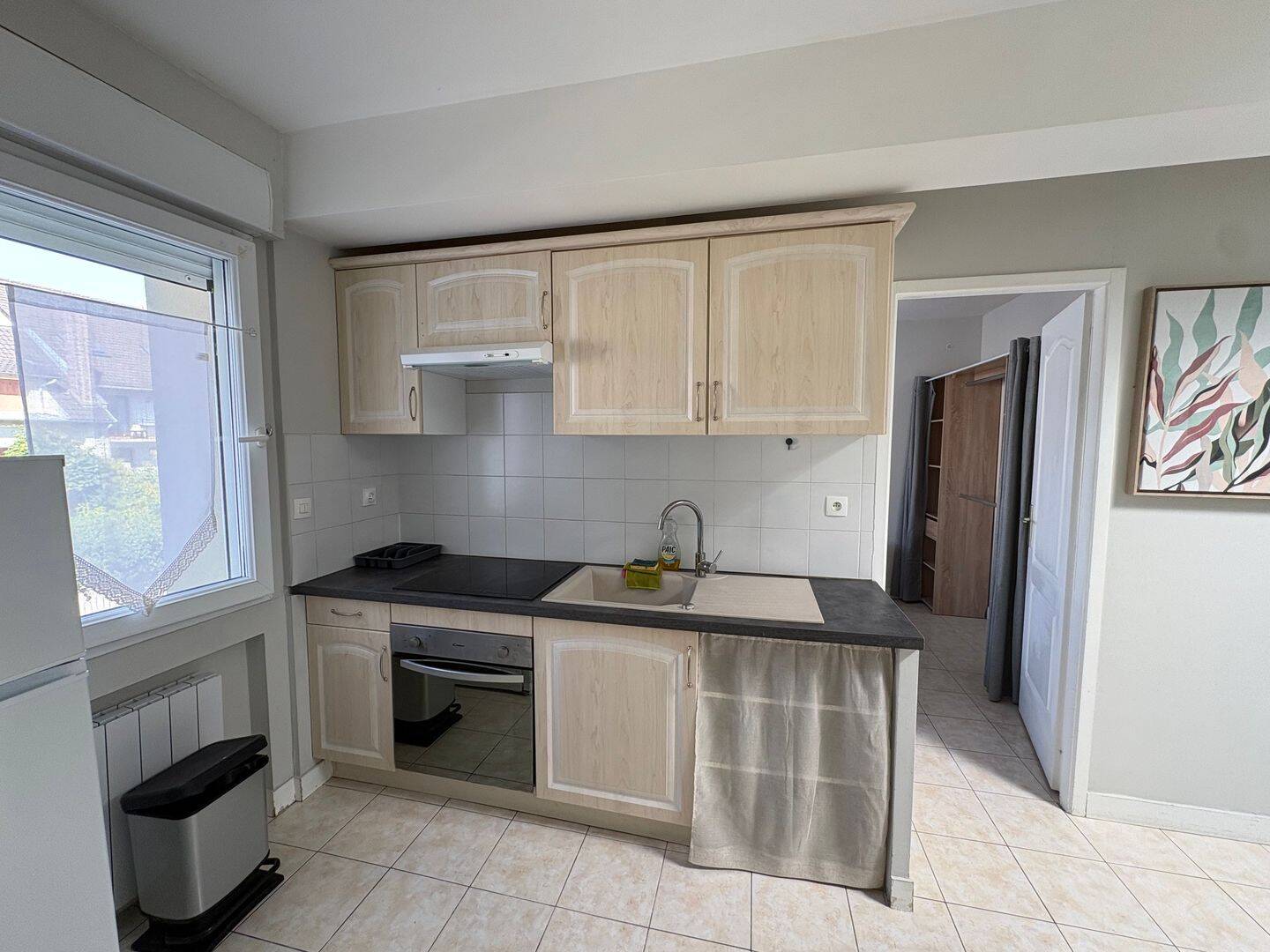 Appartement 1 pièce 28 m² · à Viroflay · 28 m² · 800 €/mois