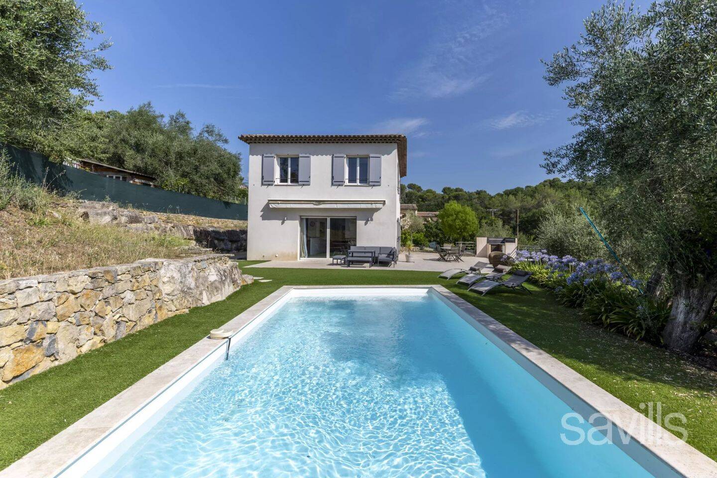 Maison 5 pièces 148 m² · à Valbonne · 147,7 m² · 4 500 €/mois