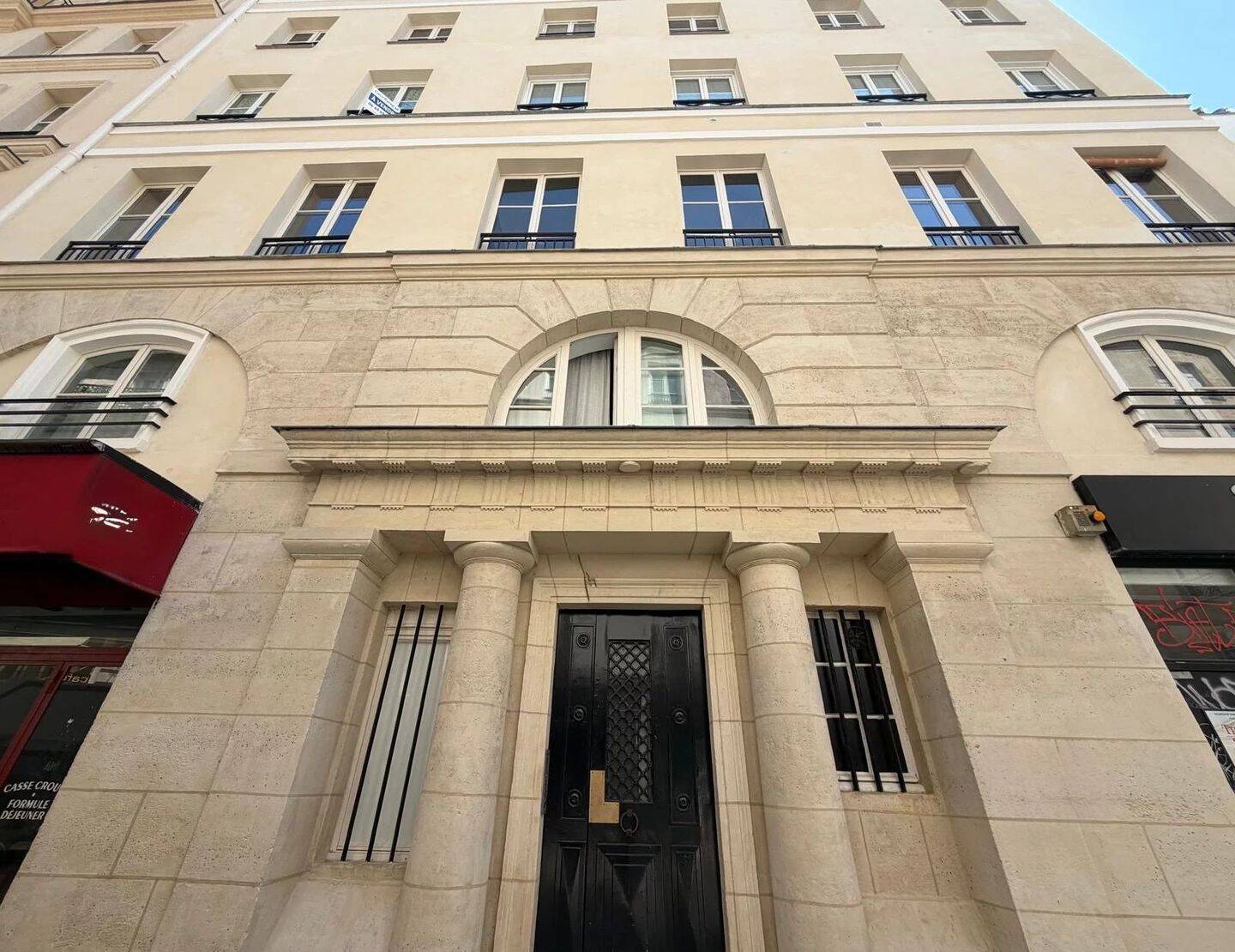 Appartement 3 pièces 54 m² · à Paris 1er Arrondissement · 53,9 m² · 620 000 €
