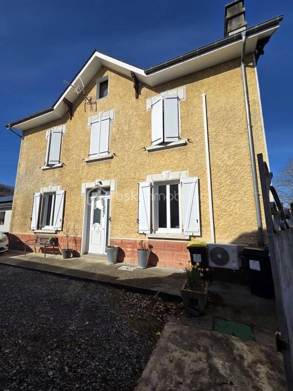 Maison 5 pièces 170 m² · à Tarsacq · 170 m² · 275 000 €