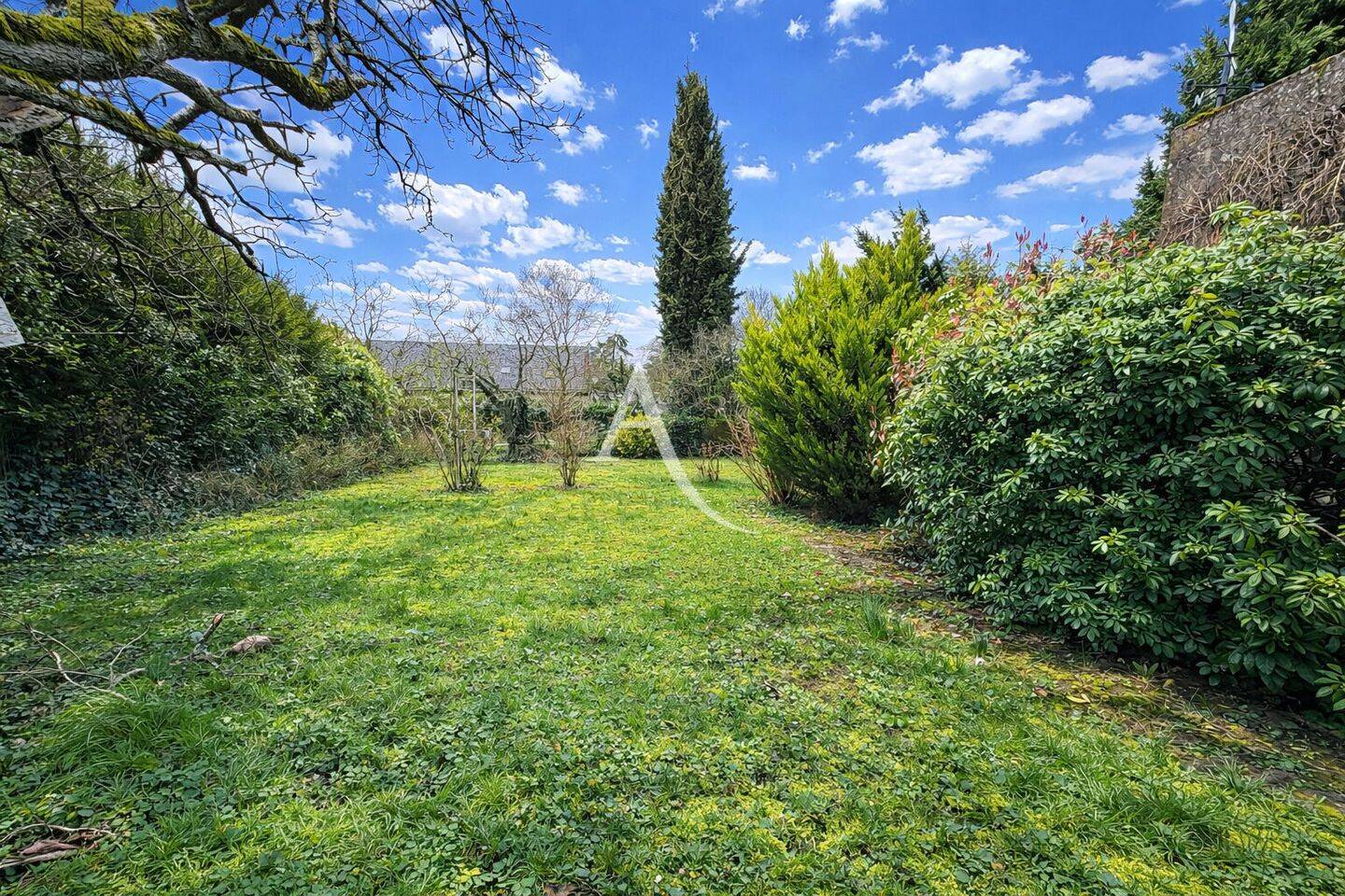 Maison 5 pièces 140 m² · à Vouvray · 139,8 m² · 222 600 €
