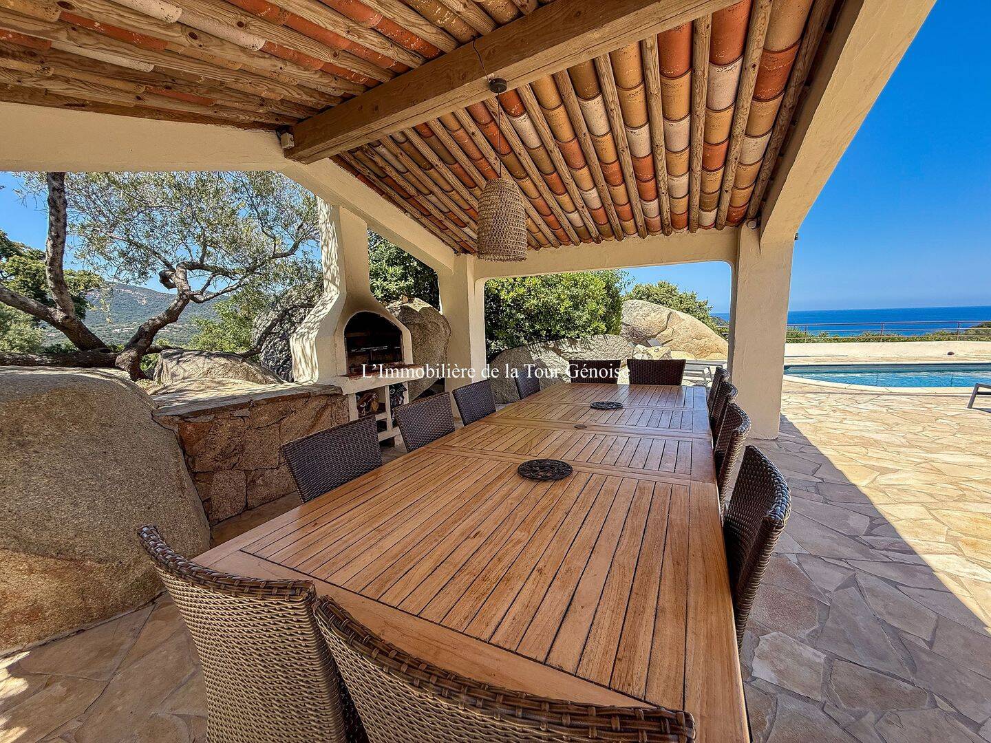 Maison 6 pièces 175 m² · à Zonza · 175 m² · 1 371 000 €