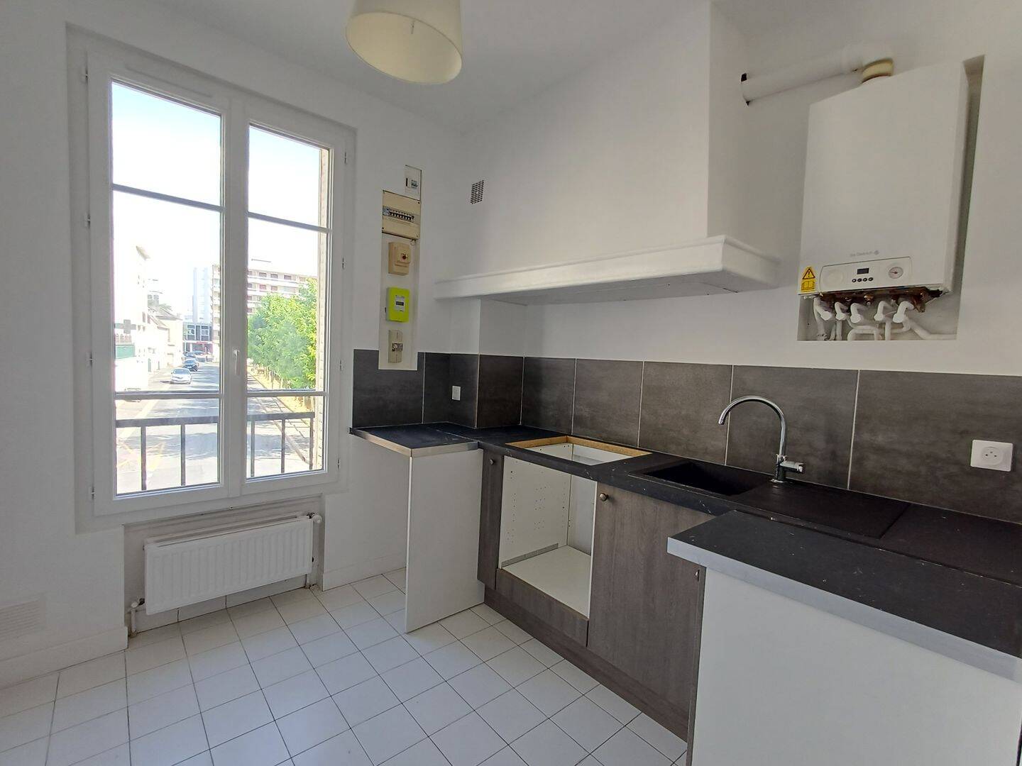 Appartement 2 pièces 40 m² · à Poissy · 39,6 m² · 950 €