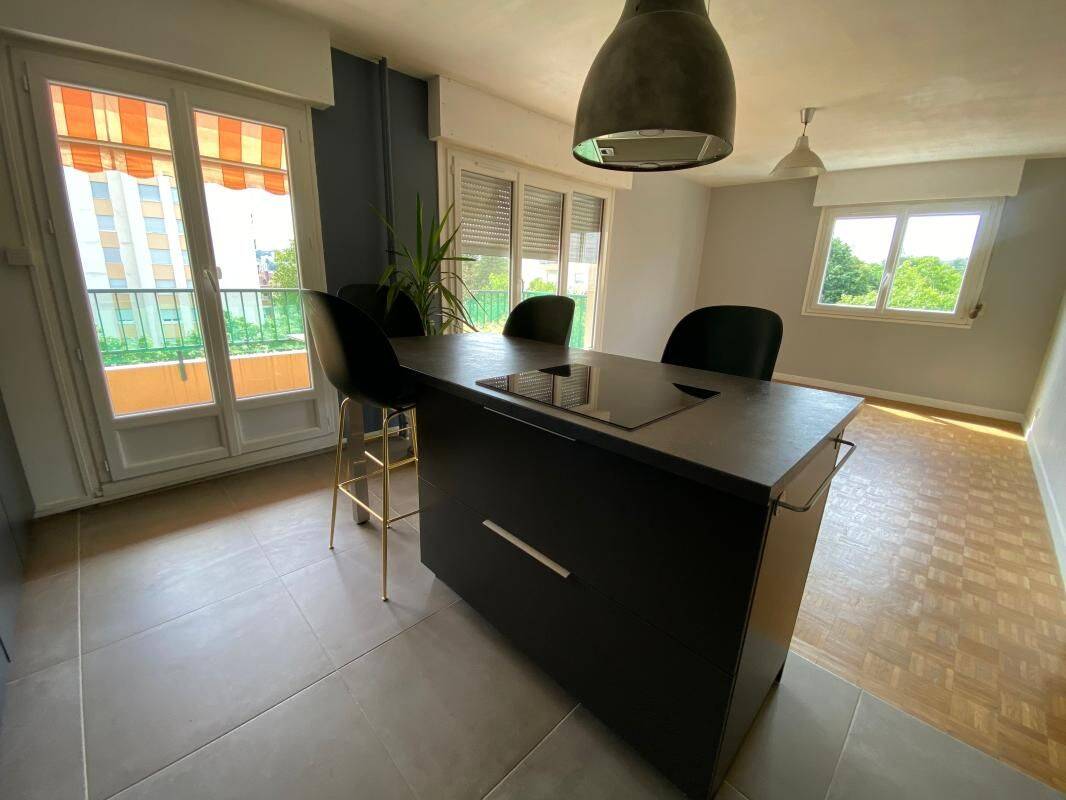 Appartement 3 pièces 65 m² · à Sainte-Foy-lès-Lyon · 64,6 m² · 189 000 €