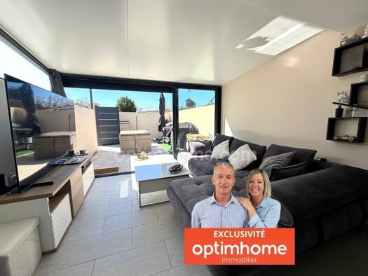 Appartement à vendre 225 000 € 2 pièces 1 chambre 45 m² RDC/1 Peripherie Aigues-Mortes 30220