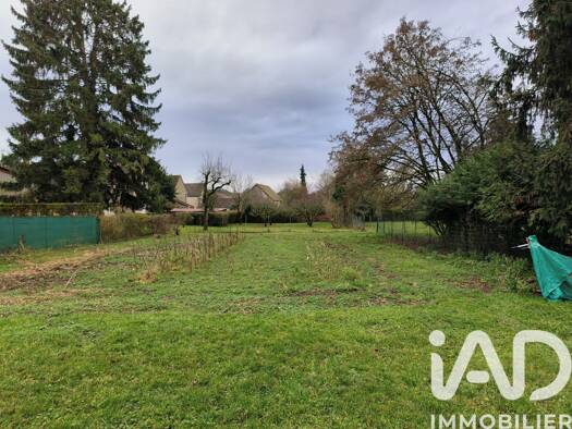 Terrain constructible à vendre 10 512 € 584 m² de terrain Chailley 89770