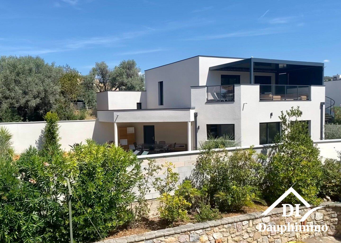 Maison 9 pièces 177 m² · à Bandol · 177 m² · 1 780 000 €