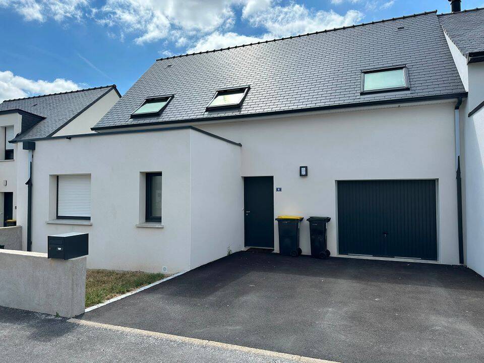 Maison 5 pièces 106 m² · à Meucon · 106 m² · 1 380 €