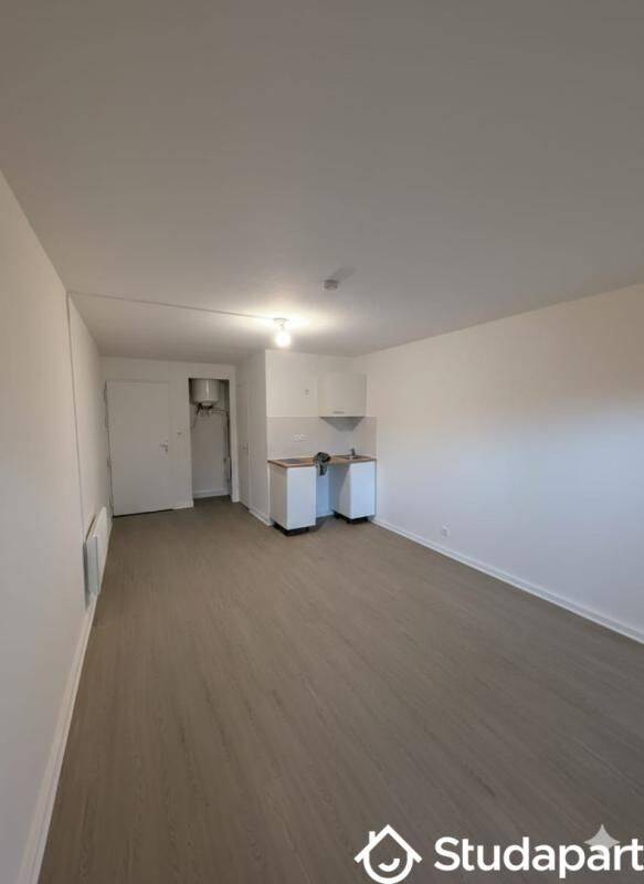 Appartement 1 pièce 23 m² · à Nîmes · 23 m² · 500 €