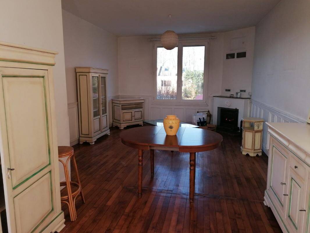 Maison 4 pièces 90 m² · à Orléans · 90 m² · 1 050 €