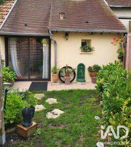 Maison 3 pièces 50 m² · à Rogny-les-Sept-Écluses · 50 m² · 65 000 €