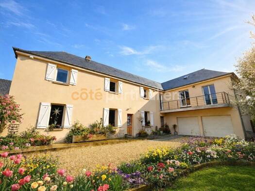 Maison à vendre 499 000 € 8 pièces 4 chambres 224 m² 5 515 m² de terrain Bourg-Achard 27310