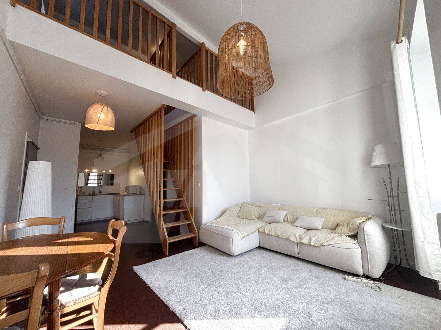 Appartement 2 pièces 65 m² · à Grenoble · 65 m² · 880 €/mois