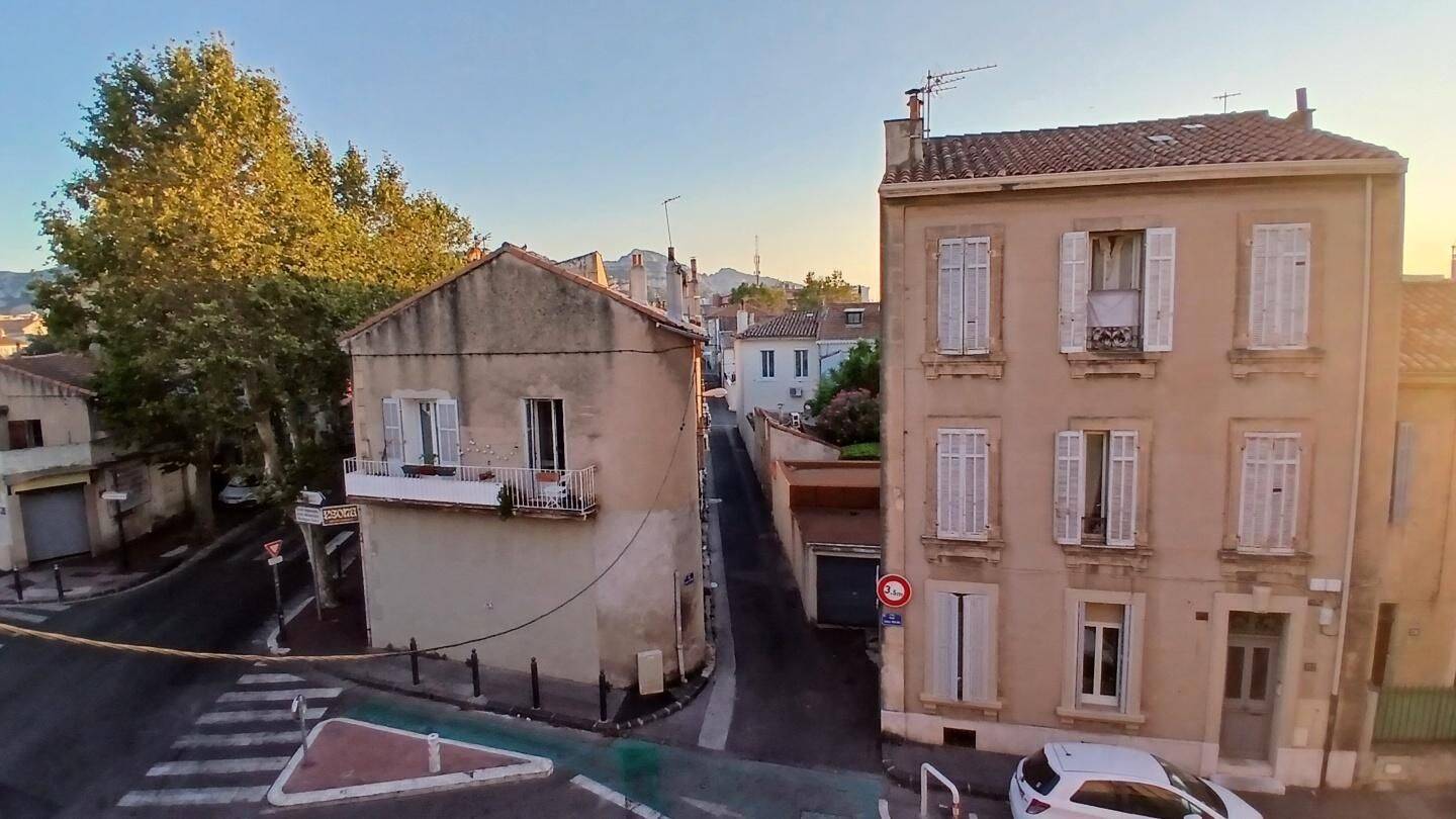 Appartement 3 pièces 53 m² · à Marseille 9ème Arrondissement · 52,8 m² · 890 €