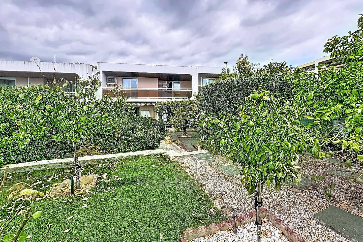 Maison 4 pièces 105 m² · à Saint-Laurent-du-Var · 105 m² · 595 000 €