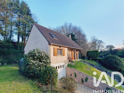 Maison à vendre 244 000 € 4 pièces 3 chambres 97,4 m² 1 115 m² de terrain Rouxmesnil-Bouteilles 76370