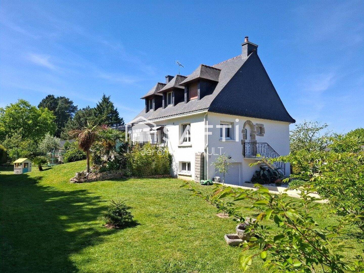 Maison 6 pièces 124 m² · à Camoël · 124 m² · 339 900 €