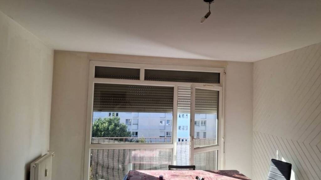 Appartement à vendre 27 000 € 2 pièces 1 chambre 50 m² Étage 3/4 Belchamp Valentigney 25700