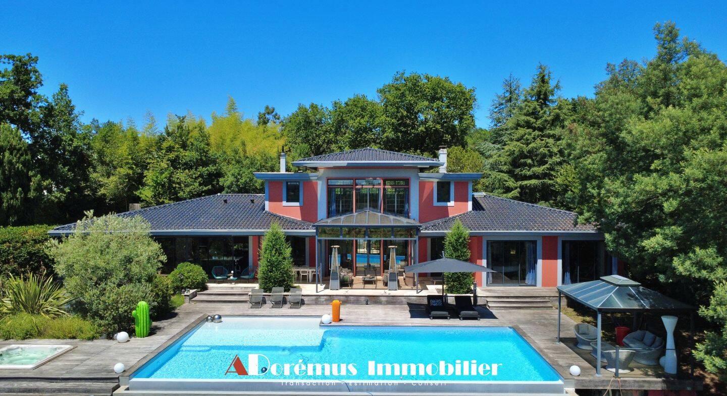 Maison 6 pièces 310 m² · à Bouliac · 310 m² · 2 080 000 €