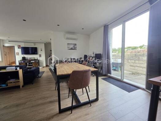 Immeuble à vendre 369 000 € 165 m² Mairie-Centre Nord Nemours 77140