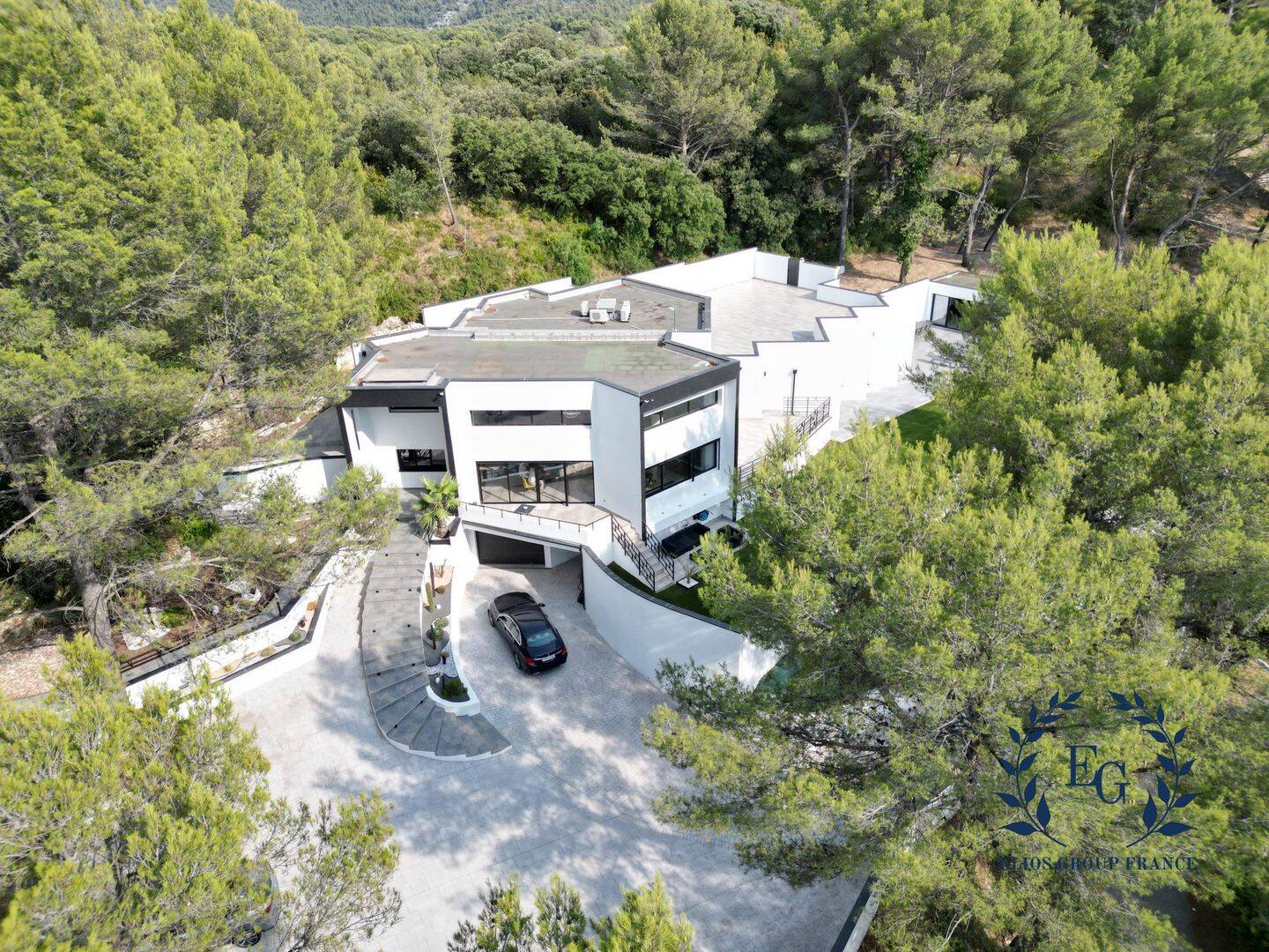 Maison 8 pièces 510 m² · à Aubagne · 510 m² · 1 850 000 €