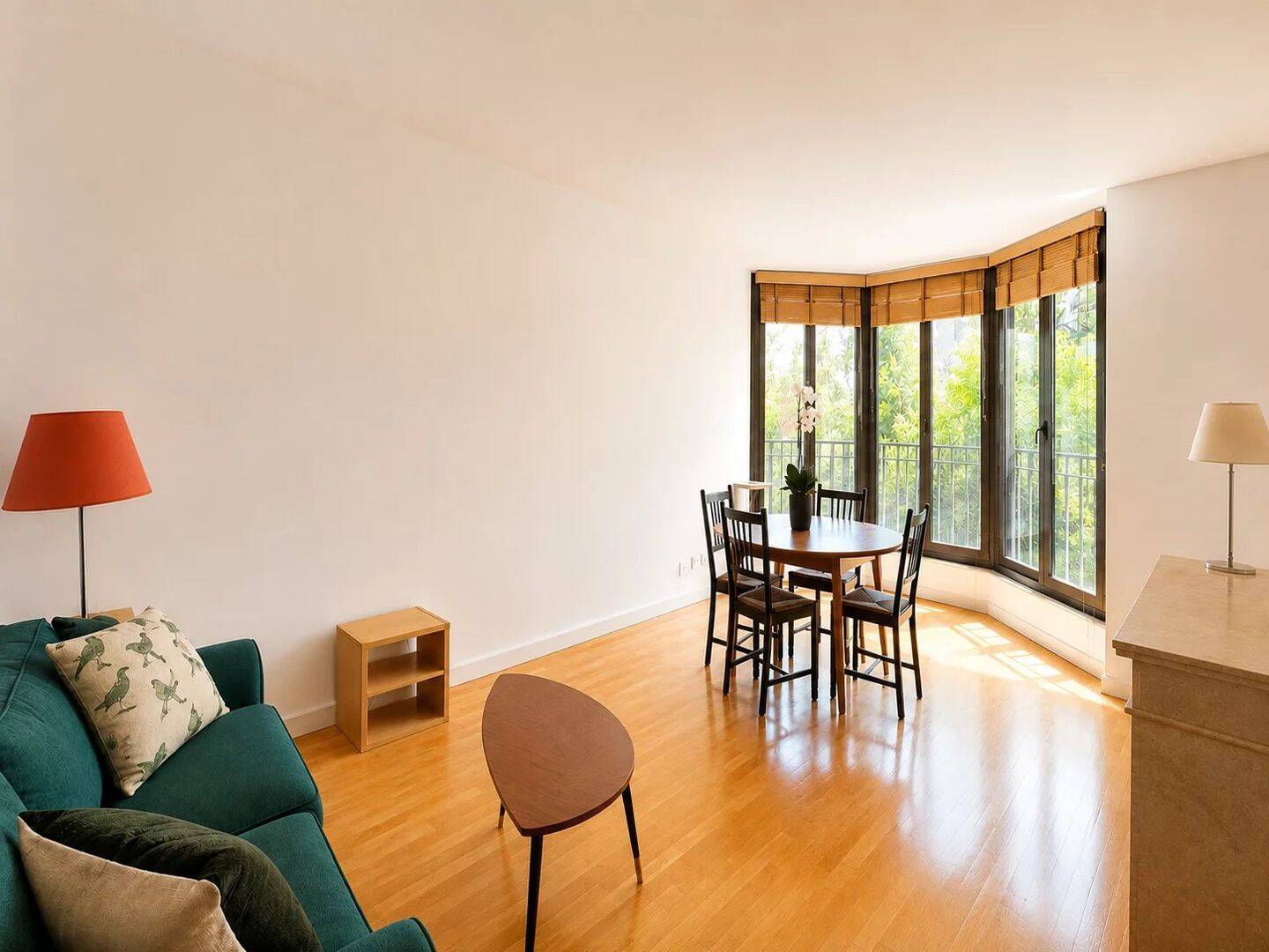 Appartement 2 pièces 50 m² · à Paris 16ème Arrondissement · 50,4 m² · 1 750 €