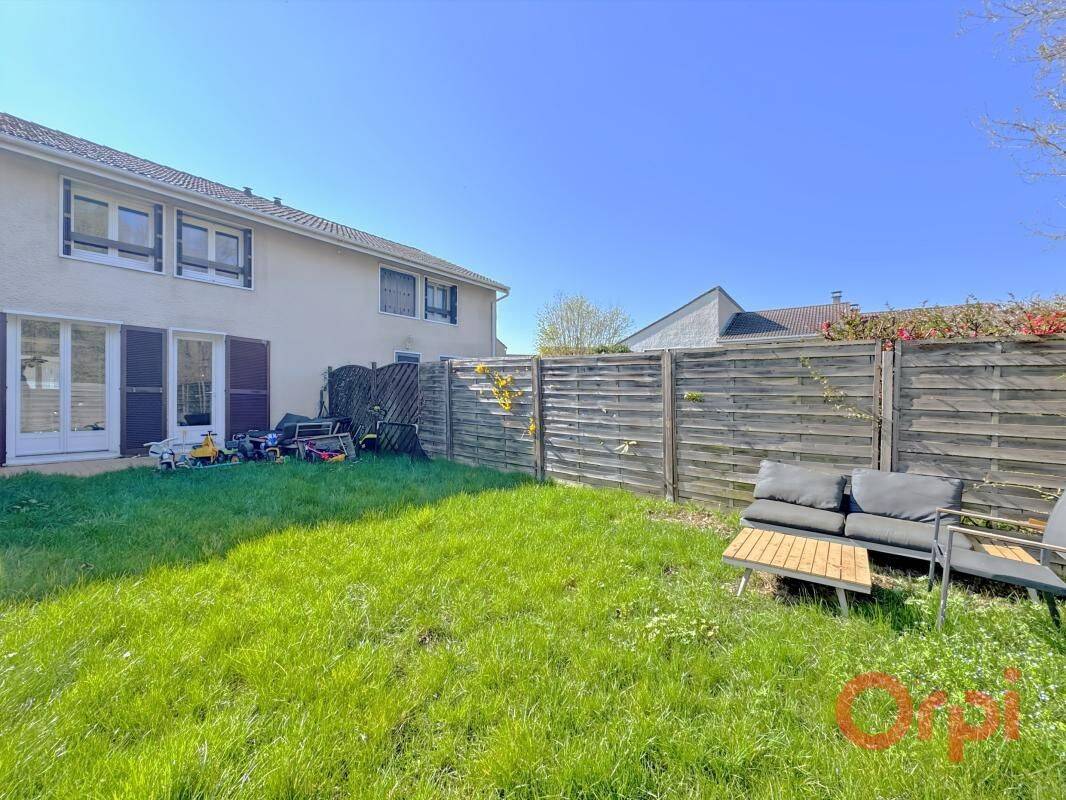 Maison 5 pièces 90 m² · à Montigny-lès-Cormeilles · 89,6 m² · 305 000 €