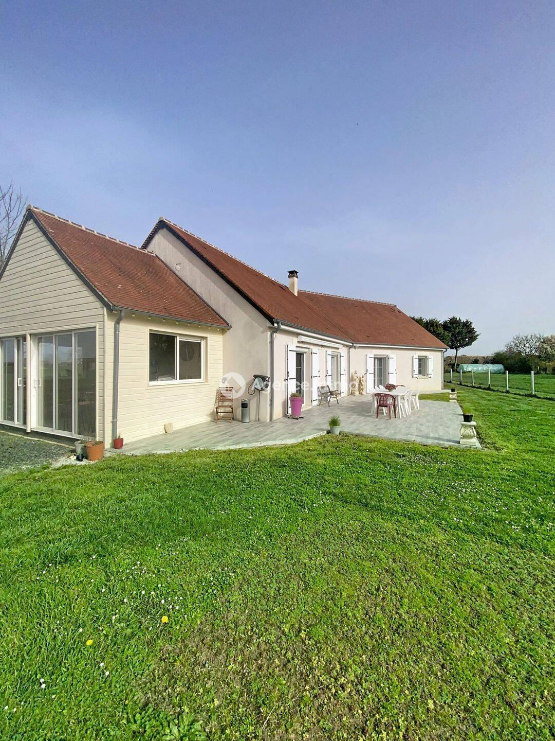 Maison 1 pièce 134 m² · à Channay-sur-Lathan · 134,3 m² · 307 000 €