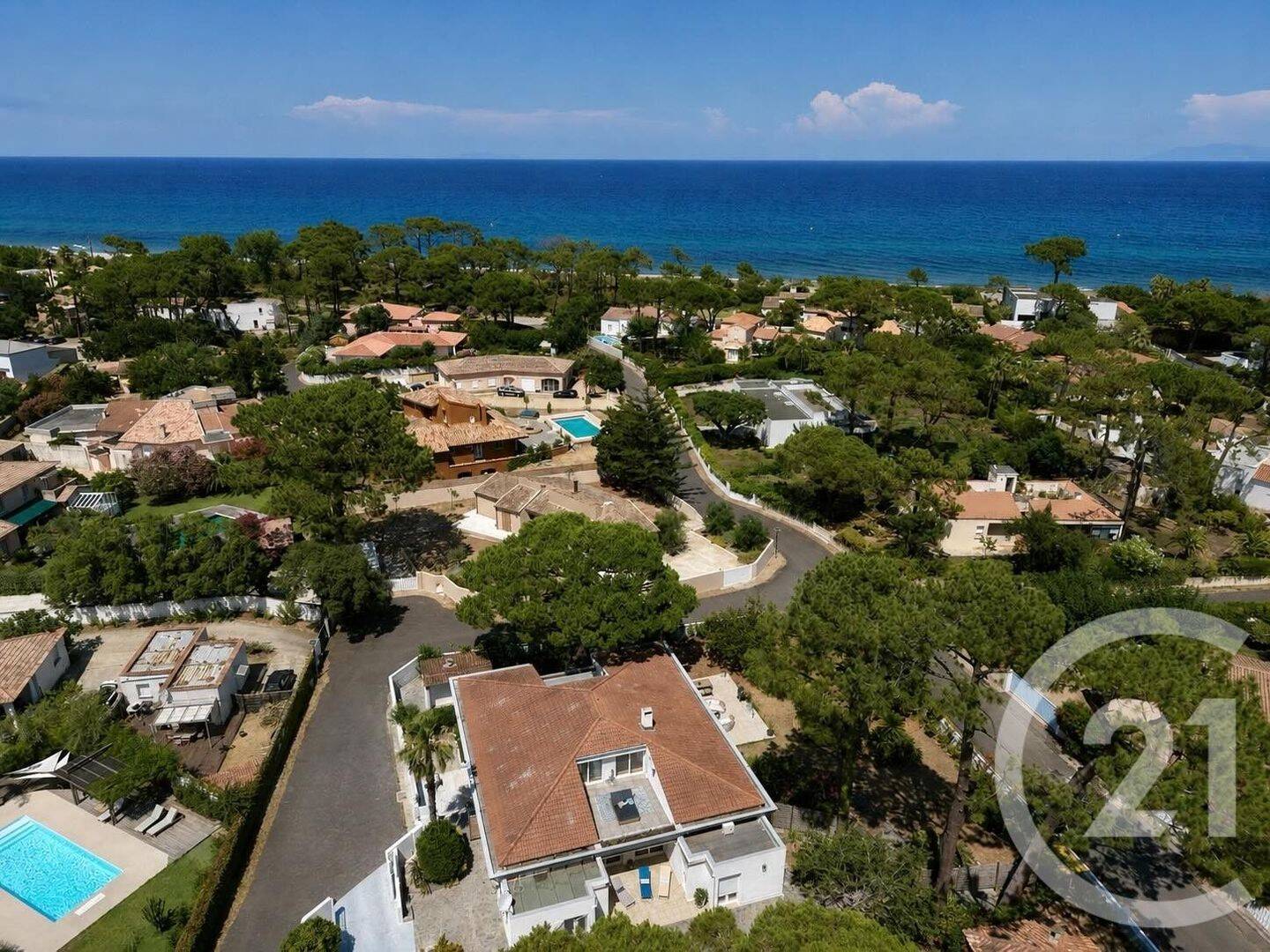 Maison 7 pièces 242 m² · à Borgo · 242,3 m² · 998 000 €