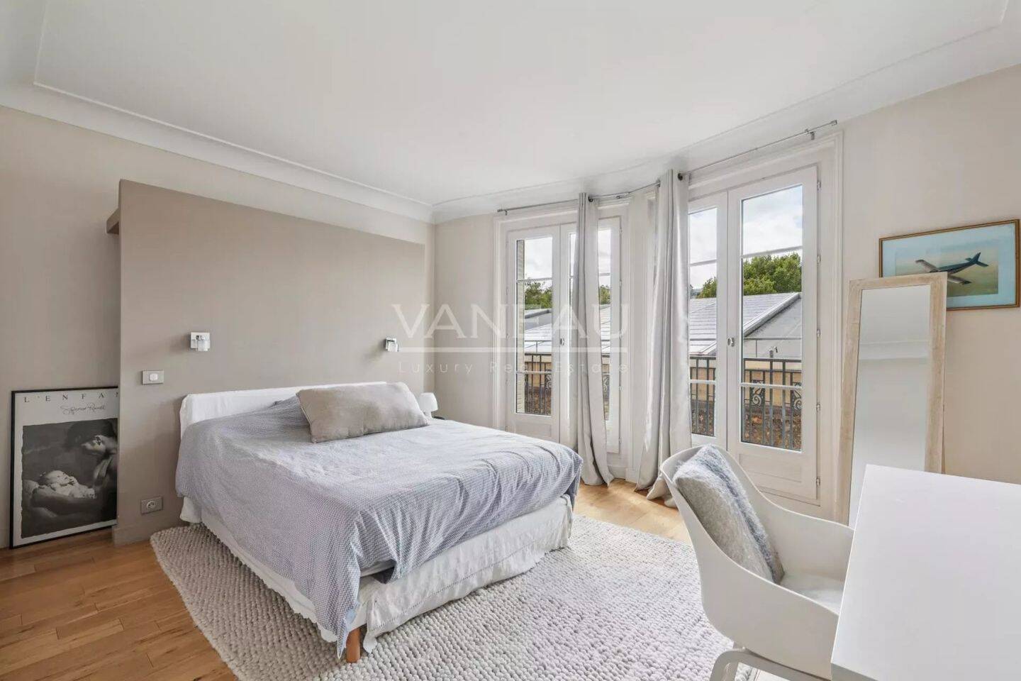 Appartement 3 pièces 86 m² · à Paris 15ème Arrondissement · 86,1 m² · 1 130 000 €