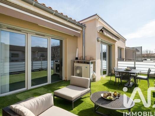 Appartement à vendre 449 000 € 5 pièces 3 chambres 111 m² Étage 2/2 Azieu Genas 69740