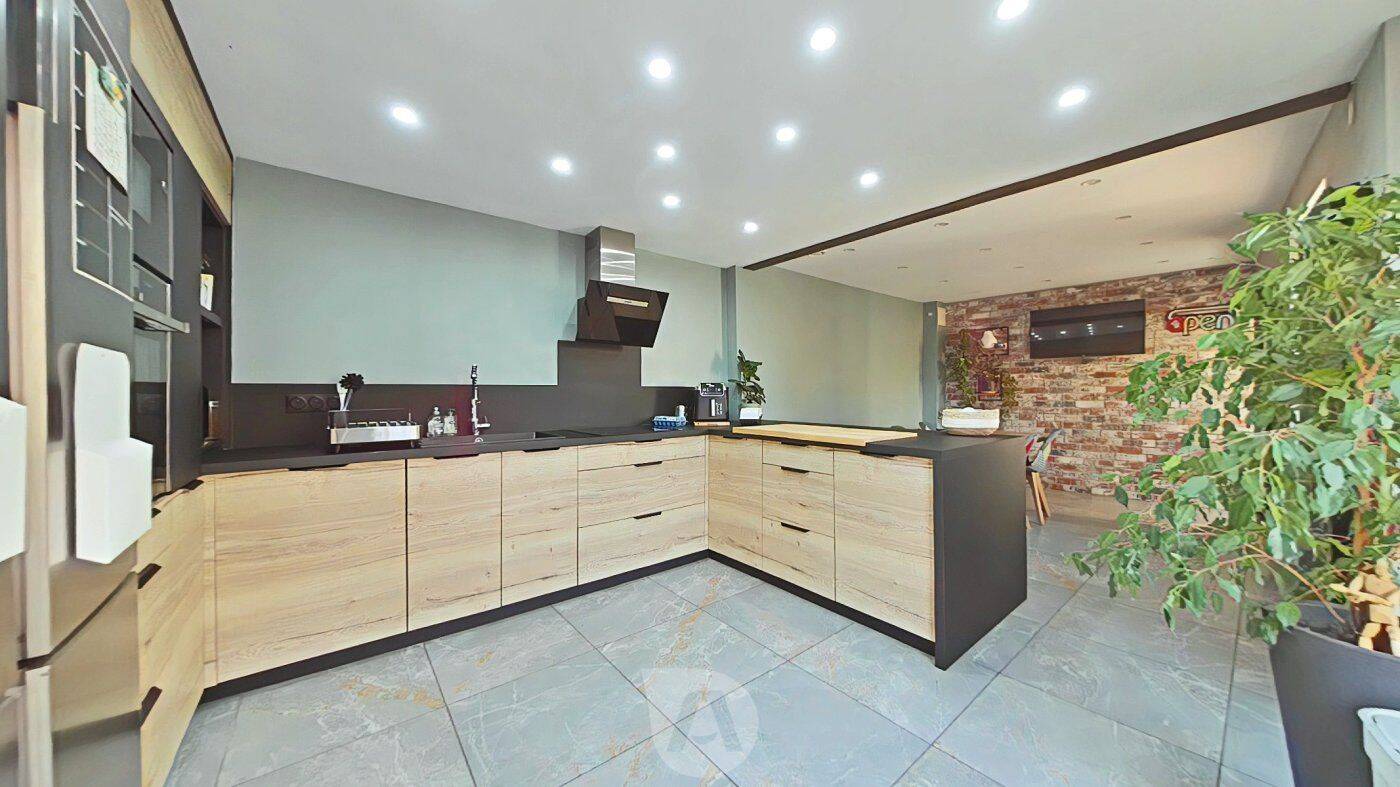 Maison 5 pièces 137 m² · à Carling · 137,4 m² · 195 000 €