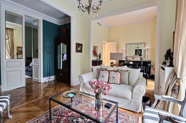 Appartement 3 pièces 85 m² · à Paris 7ème Arrondissement · 85 m² · 3 665 €