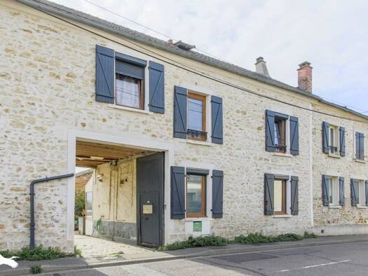 Maison à vendre 289 000 € 5 pièces 4 chambres 110 m² 92 m² de terrain Ecquevilly 78920