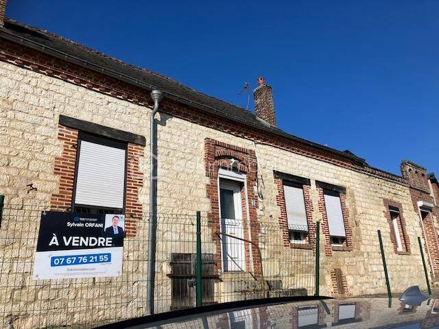 Maison 8 pièces 130 m² · à Leuze · 130 m² · 82 000 €