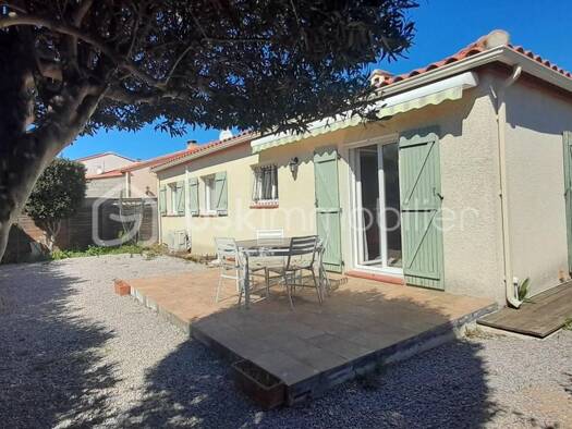 Maison de plain-pied à vendre 299 000 € 4 pièces 3 chambres 91 m² 449 m² de terrain Saint-Hippolyte 66510