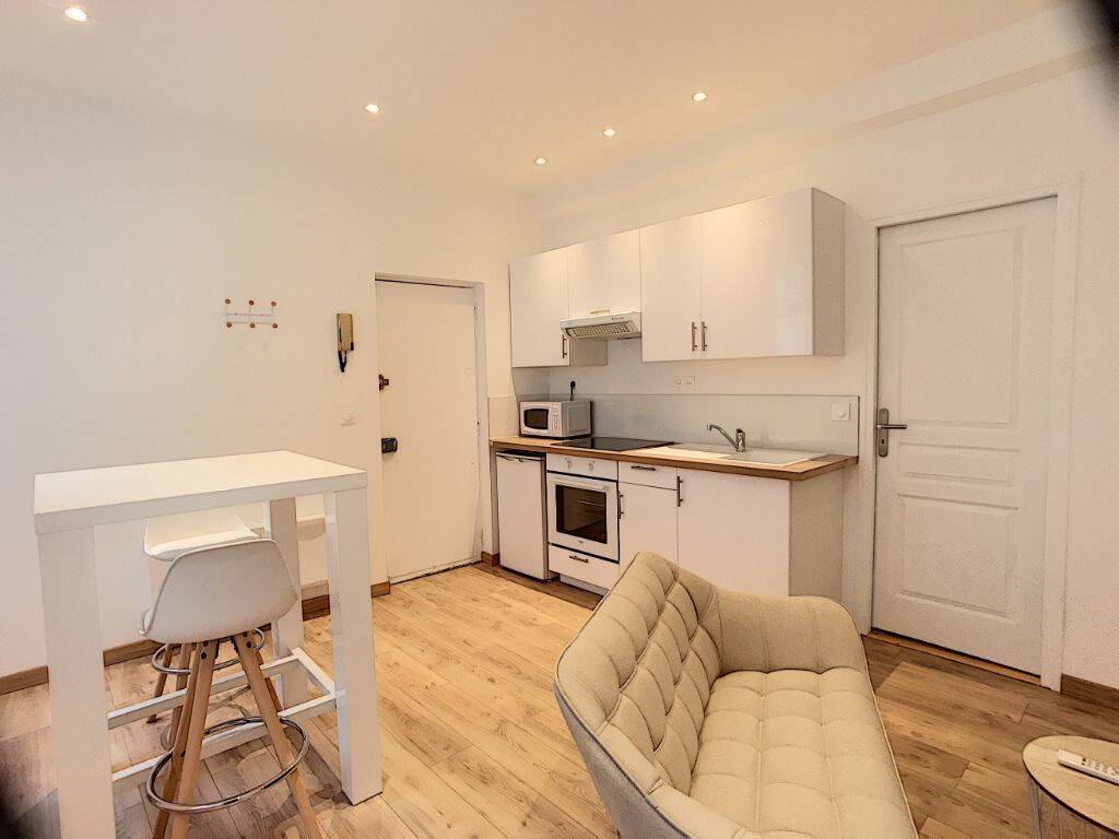 Appartement 2 pièces 27 m² · à Orléans · 27,1 m² · 665 €